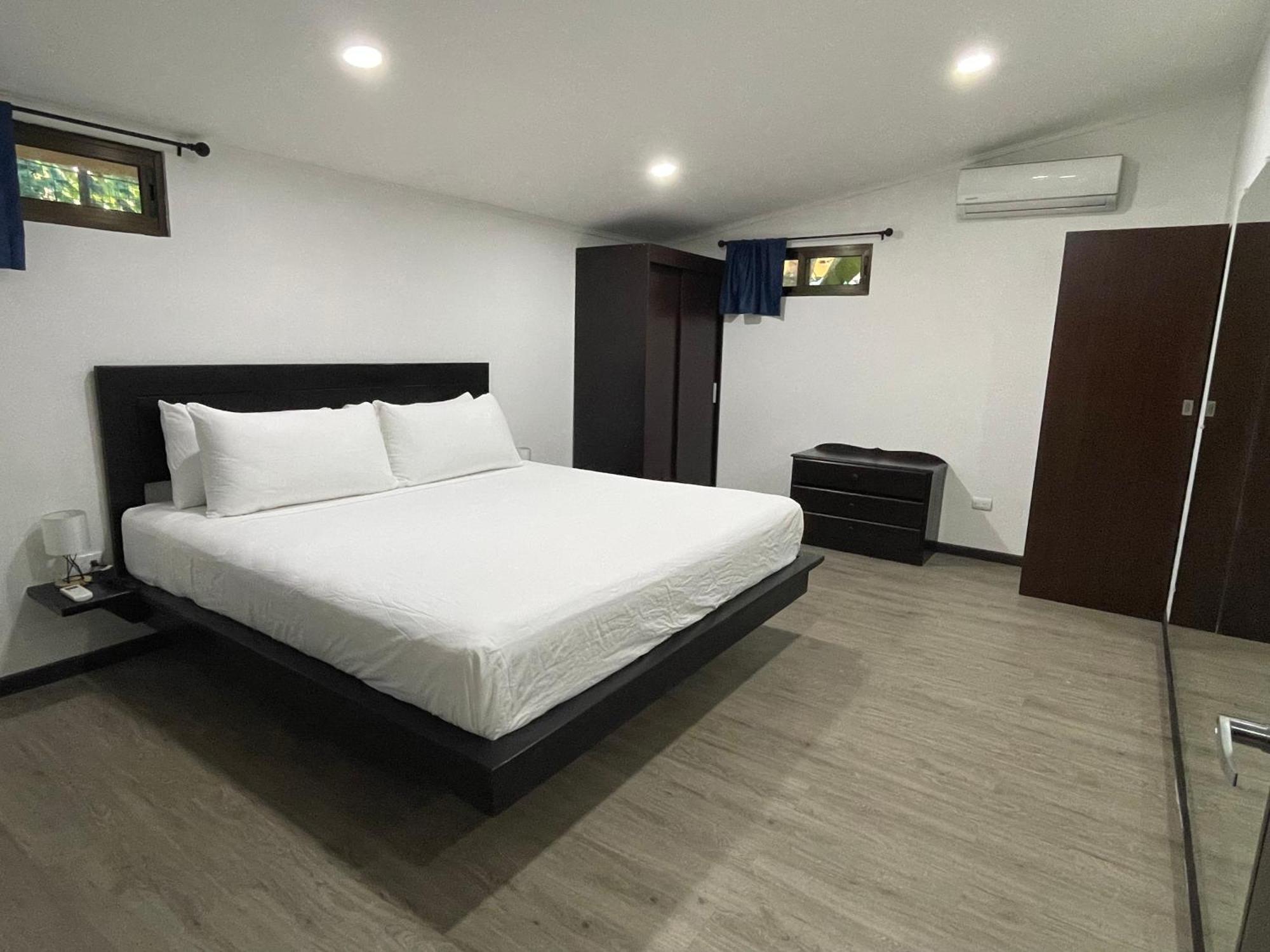 Fuego Lodge Playa Santa Teresa  Экстерьер фото