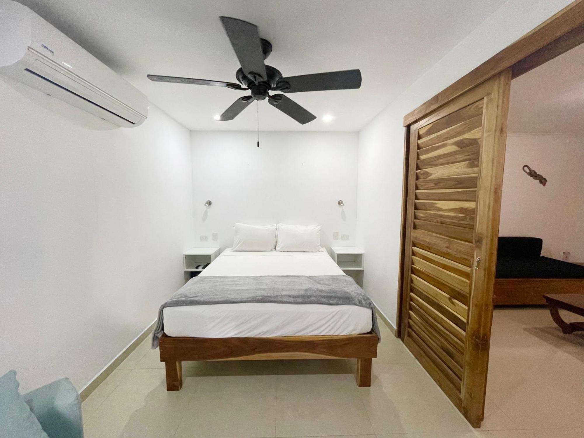 Fuego Lodge Playa Santa Teresa  Экстерьер фото